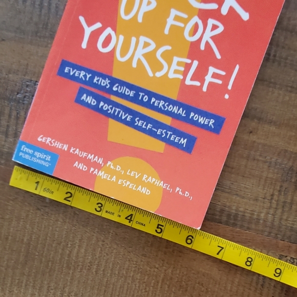 "STICK UP FOR YOURSELF" Book for Kids, like new - Picture 4 of 9